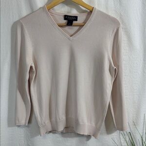 Brooks Brothers Silk V-neck Sweater size M